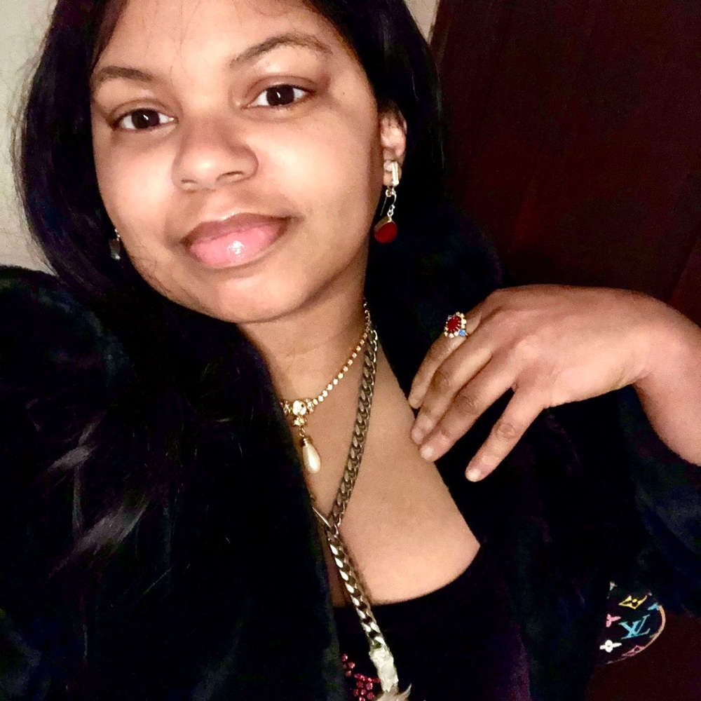 Meet your Posher, Mel